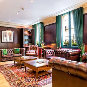 Pantheon 4* Paris