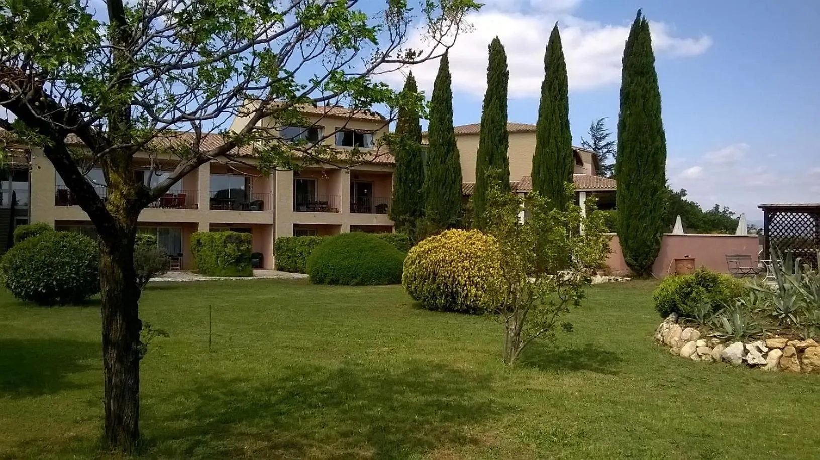 Hotel Bellerive Rasteau 3*,  France